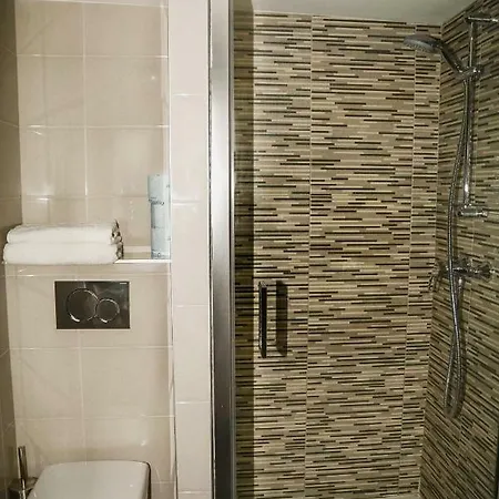 بروكسل 2*