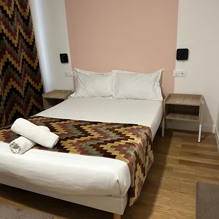 ブリュッセル ホテル パリ