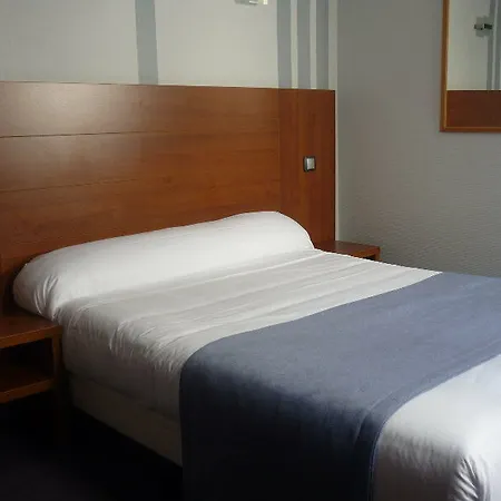 ブリュッセル ホテル 2*